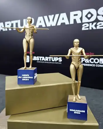 Troféus Herói ou Heroína e Comunidade do Startup Awards 2024
